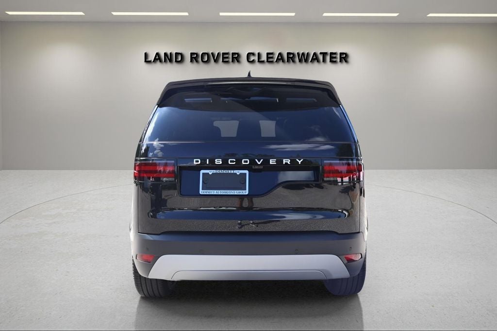 2026 Land Rover Discovery — interior view