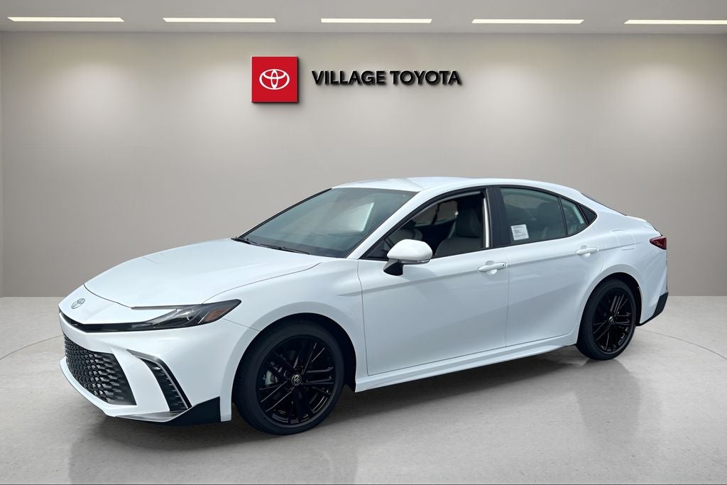 2026 Toyota Camry SE in Ice Cap — front three-quarter view