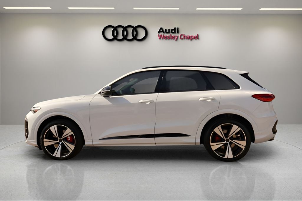 2026 Audi SQ5 — side profile view