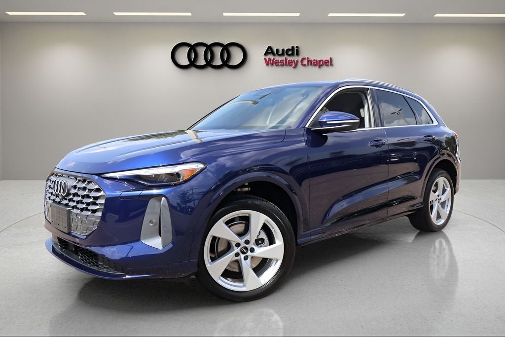 2026 Audi Q5 2.0T Premium Plus quattro in Navarra Blue Metallic — front three-quarter view