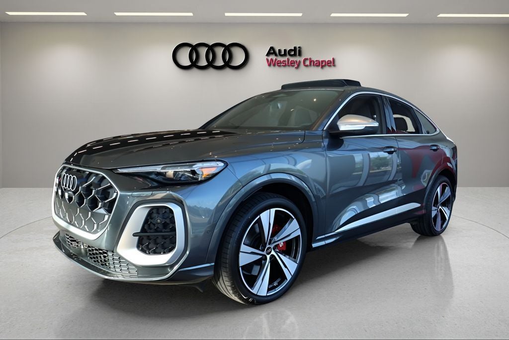 2026 Audi SQ5 Sportback Premium Plus quattro in Daytona Gray Pearl Effect — front three-quarter view