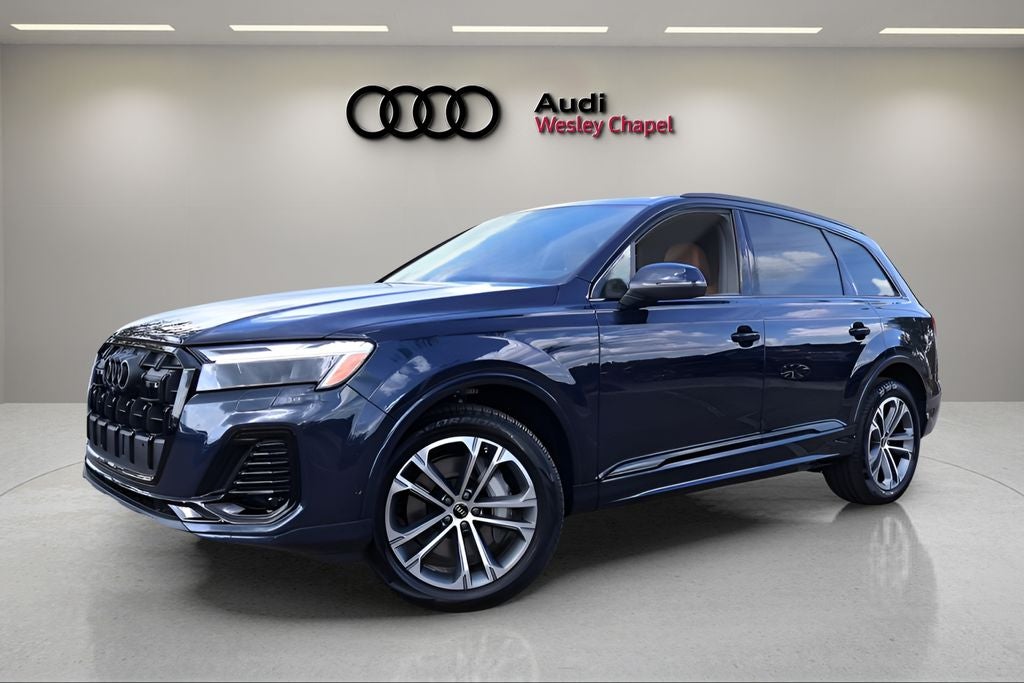 2026 Audi Q7 45 Premium Plus quattro in Waitomo Blue Metallic — front three-quarter view