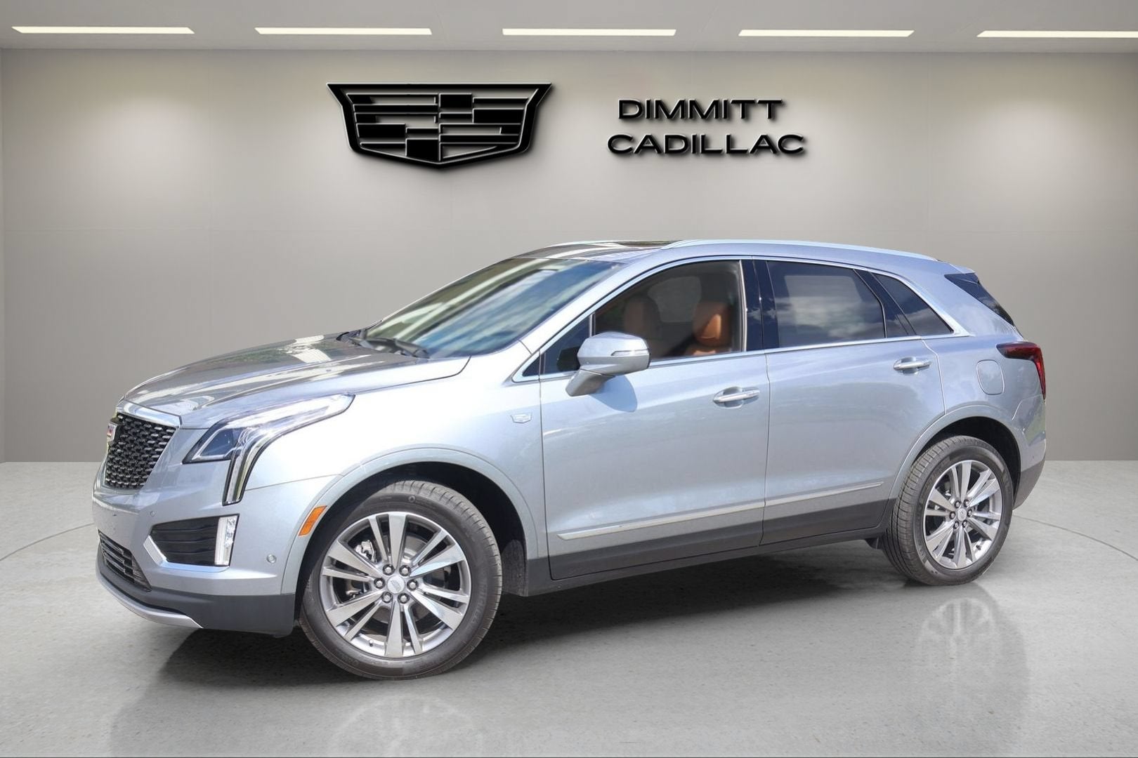 2026 Cadillac XT5 Premium Luxury in Argent Silver Metallic — front three-quarter view