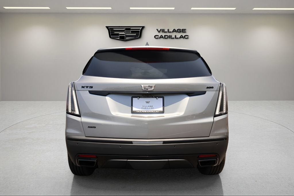 2026 Cadillac XT5 — interior view